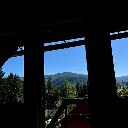 Lodge хвиля гір